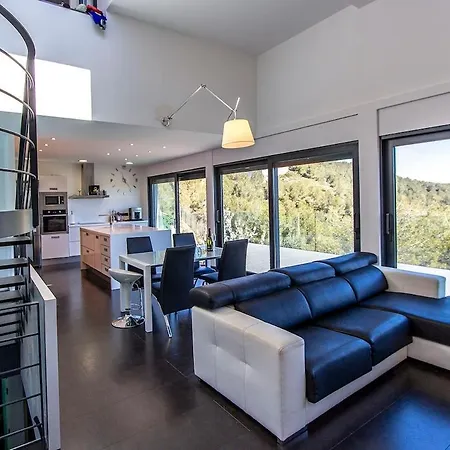 Catalunya Casas Modern Hilltop Haven With Private Pool 7km To Villa Castellet